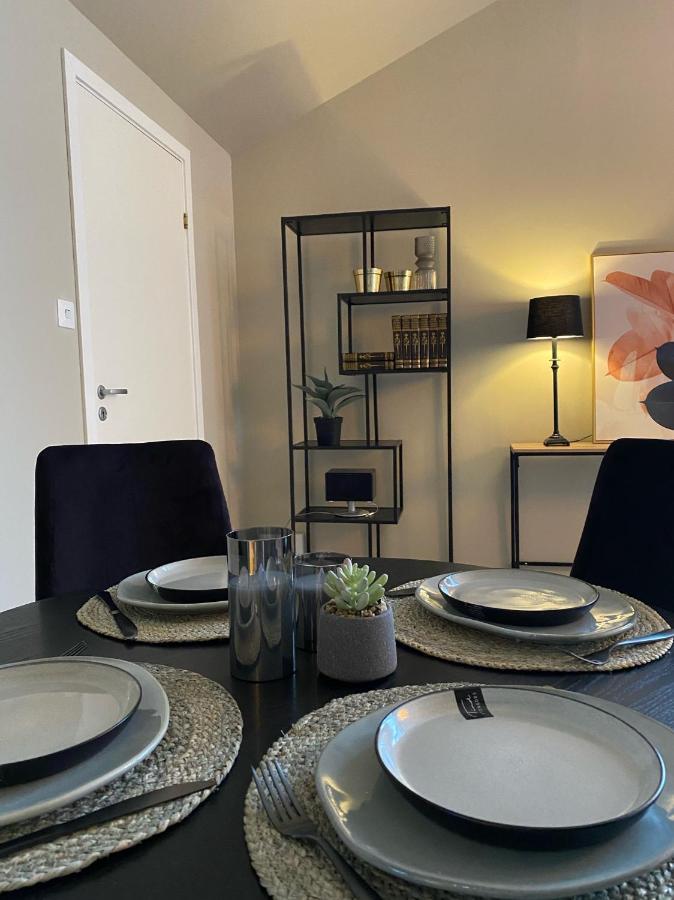 Апартаменты Reine City Apartment