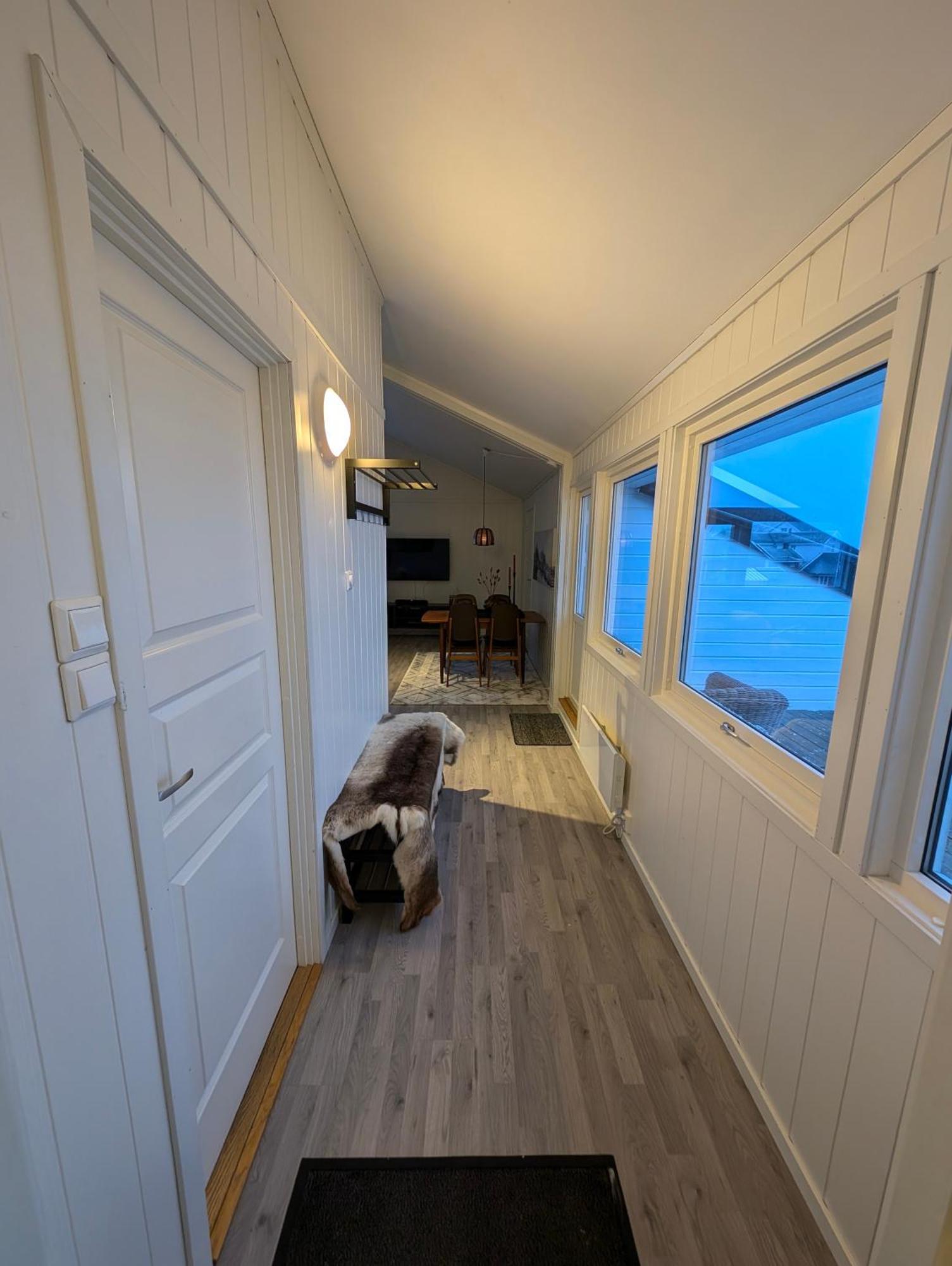 Reine City Apartment Апартаменты